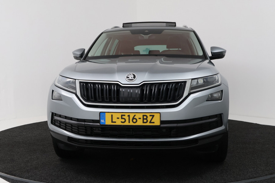 Škoda Kodiaq 1.5 TSI Business Edition 7p (PANORAMADAK, TREKHAAK, CAMERA, CRUISE ADAPTIEF, STOELVERWARMING, NAVIGATIE CARPLAY)