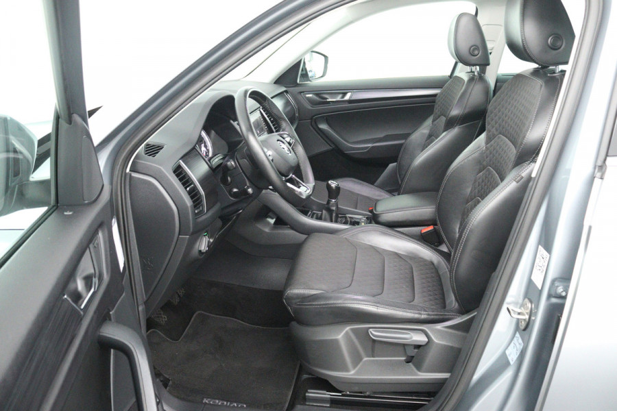 Škoda Kodiaq 1.5 TSI Business Edition 7p (PANORAMADAK, TREKHAAK, CAMERA, CRUISE ADAPTIEF, STOELVERWARMING, NAVIGATIE CARPLAY)