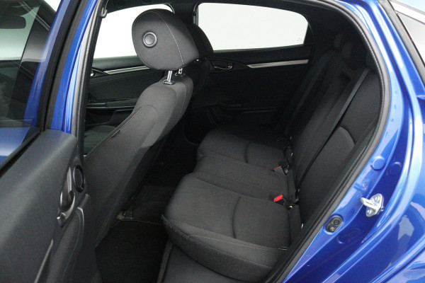 Honda Civic 1.0 i-VTEC Elegance (TREKHAAK, DIGITALE COCKPIT, CAMERA, STOELVERWARMING, CRUISE ADAPTIEF, PARKEERSENSOREN)