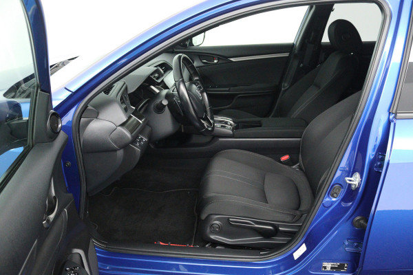 Honda Civic 1.0 i-VTEC Elegance (TREKHAAK, DIGITALE COCKPIT, CAMERA, STOELVERWARMING, CRUISE ADAPTIEF, PARKEERSENSOREN)