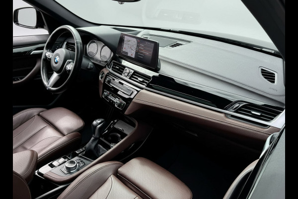 BMW X1 xDrive25e 221PK PHEV HIGH EXECUTIVE SPORT TREKHAAK/LEDER/HEAD-UP/PANORAMADAK PLUG-IN HYBRIDE