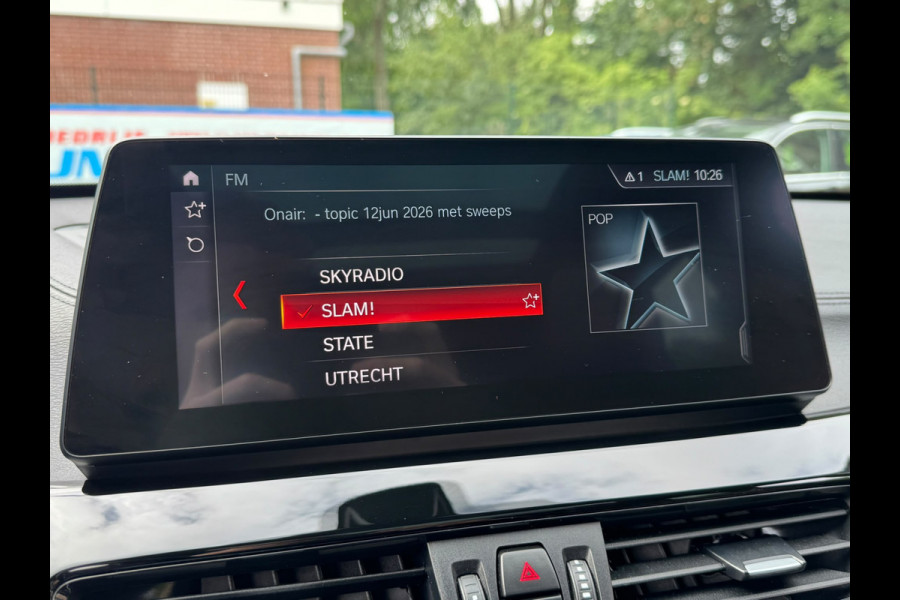 BMW X1 xDrive25e 221PK PHEV HIGH EXECUTIVE SPORT TREKHAAK/LEDER/HEAD-UP/PANORAMADAK PLUG-IN HYBRIDE