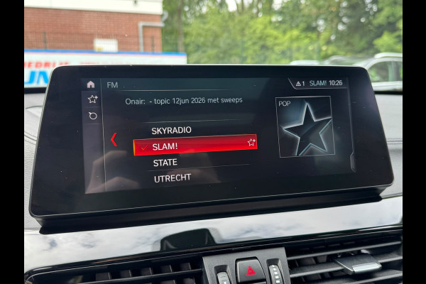 BMW X1 xDrive25e 221PK PHEV HIGH EXECUTIVE SPORT TREKHAAK/LEDER/HEAD-UP/PANORAMADAK PLUG-IN HYBRIDE