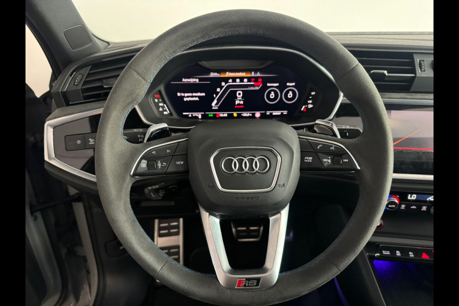 Audi RSQ3 Sportback 2.5 TFSI Pano|Ceramic|B&O|Trekhaak|VOL