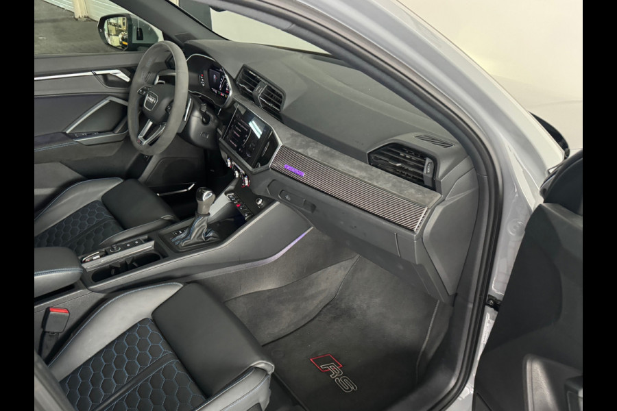 Audi RSQ3 Sportback 2.5 TFSI Pano|Ceramic|B&O|Trekhaak|VOL
