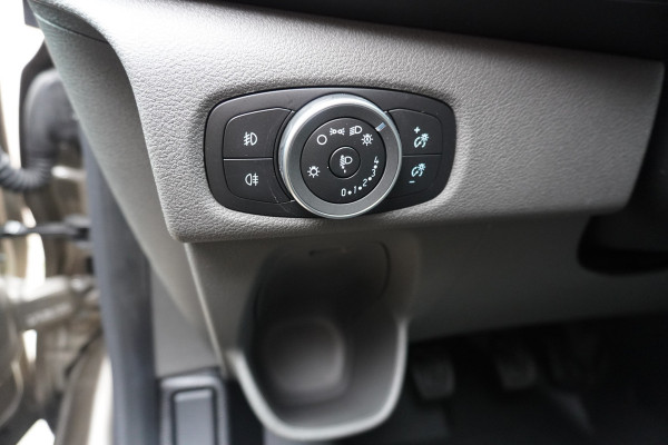 Ford Transit Custom 300S 2.0 TDCI 130PK L1H1 Limited Active edition Nr. V098 | Airco | Cruise | Apple-Android auto