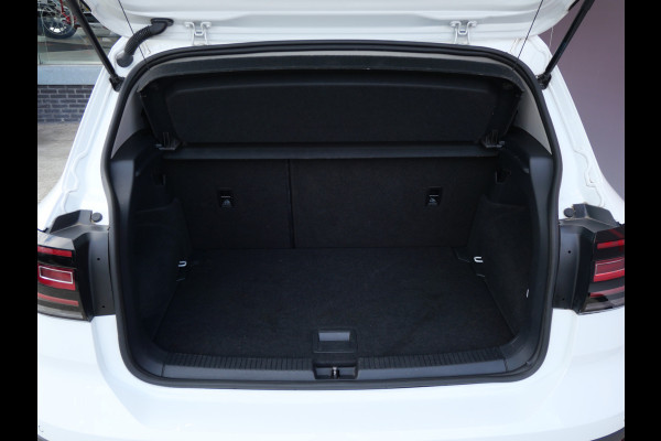 Volkswagen T-Cross 1.0 TSI LIFE | AUTOMAAT | A.C.C | CARPLAY | TREKHAAK | 1e EIG | NL-AUTO!!