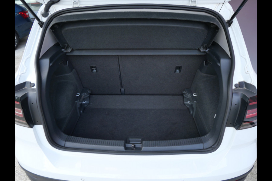 Volkswagen T-Cross 1.0 TSI LIFE | AUTOMAAT | A.C.C | CARPLAY | TREKHAAK | 1e EIG | NL-AUTO!!