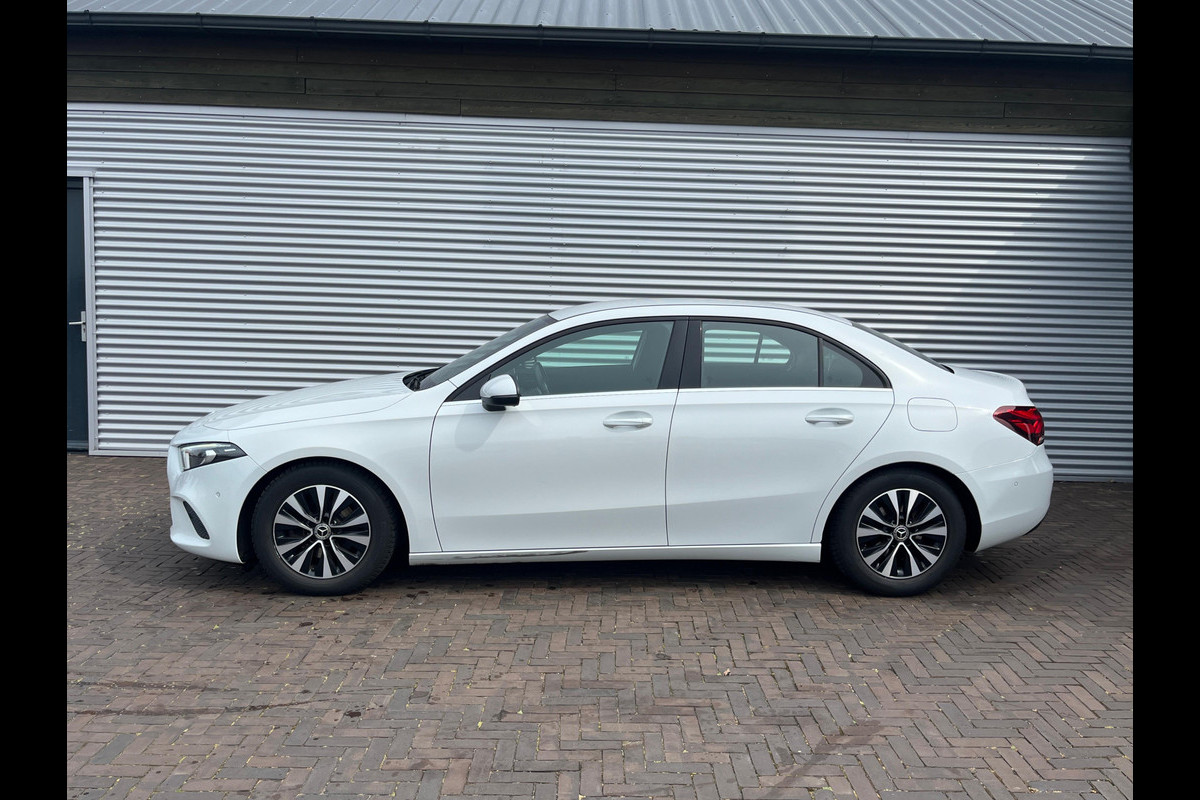 Mercedes-Benz A-Klasse 180 Business Solution