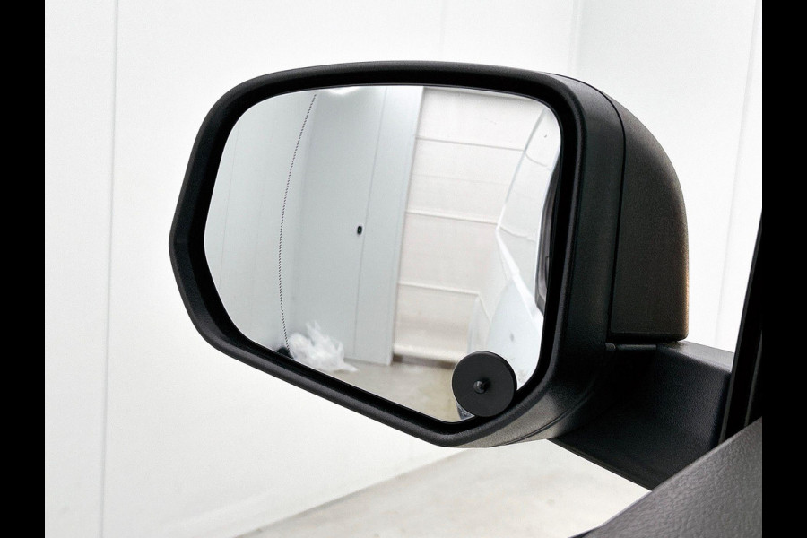 Ford Transit Connect 1.5 EcoBlue Automaat L2 Trend Navigatie Airco Parkeersensoren Cruise Control Camera