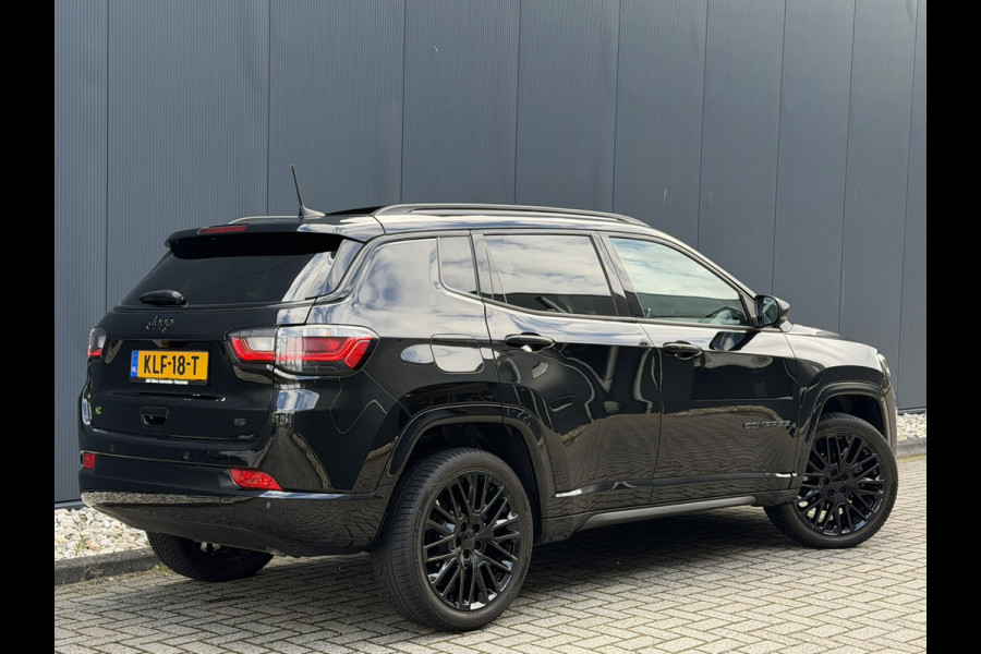 Jeep Compass 1.5T e-Hybrid S | Winter pack | Tech en Convenience Pack | Stoelen pack | Kantel/schuif-dak | 360 camera | Alpine Audio