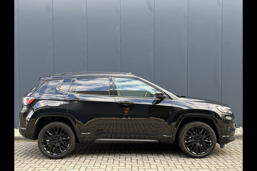 Jeep Compass 1.5T e-Hybrid S | Winter pack | Tech en Convenience Pack | Stoelen pack | Kantel/schuif-dak | 360 camera | Alpine Audio