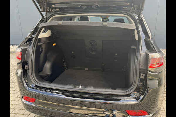 Jeep Compass 1.5T e-Hybrid S | Winter pack | Tech en Convenience Pack | Stoelen pack | Kantel/schuif-dak | 360 camera | Alpine Audio