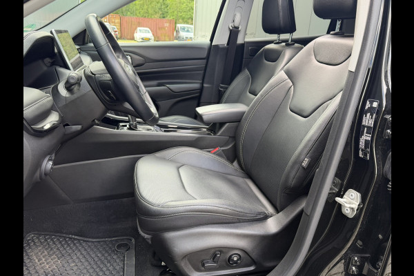 Jeep Compass 1.5T e-Hybrid S | Winter pack | Tech en Convenience Pack | Stoelen pack | Kantel/schuif-dak | 360 camera | Alpine Audio