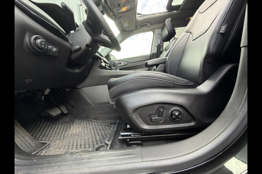 Jeep Compass 1.5T e-Hybrid S | Winter pack | Tech en Convenience Pack | Stoelen pack | Kantel/schuif-dak | 360 camera | Alpine Audio