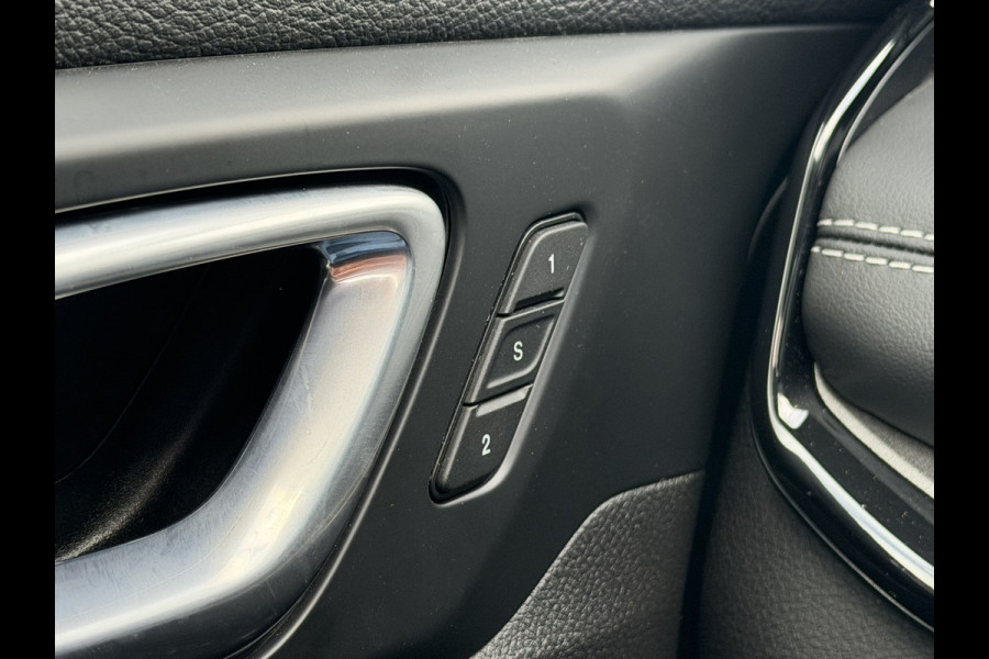 Jeep Compass 1.5T e-Hybrid S | Winter pack | Tech en Convenience Pack | Stoelen pack | Kantel/schuif-dak | 360 camera | Alpine Audio