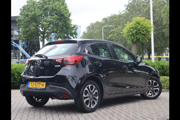 Mazda 2 1.5 Skyactiv-G Dynamic+ Navi / Pdc / Elekramen / Airco / Lm velgen 16'' Goed onderhouden / All season banden