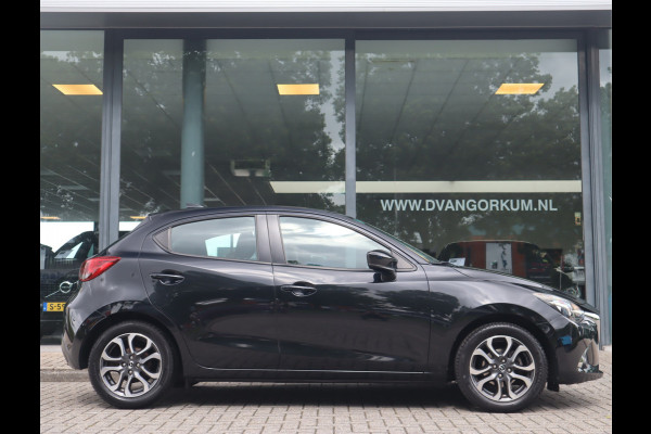 Mazda 2 1.5 Skyactiv-G Dynamic+ Navi / Pdc / Elekramen / Airco / Lm velgen 16'' Goed onderhouden / All season banden