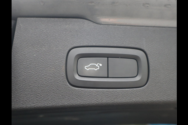 Volvo V60 2.0 T5 Momentum Navi / Climate / Elek trekh / Stoelverw / BTW auto /