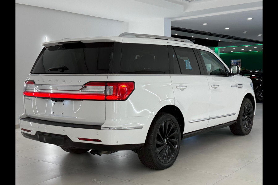 Lincoln Navigator Reserve FULL SPEC. NL KENT.