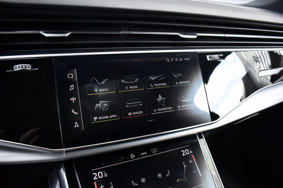 Audi Q7 60 TFSI e Quattro 462pk Competition | Panorama | 22'' Wielen | Matrix | Keyless entry | Camera |