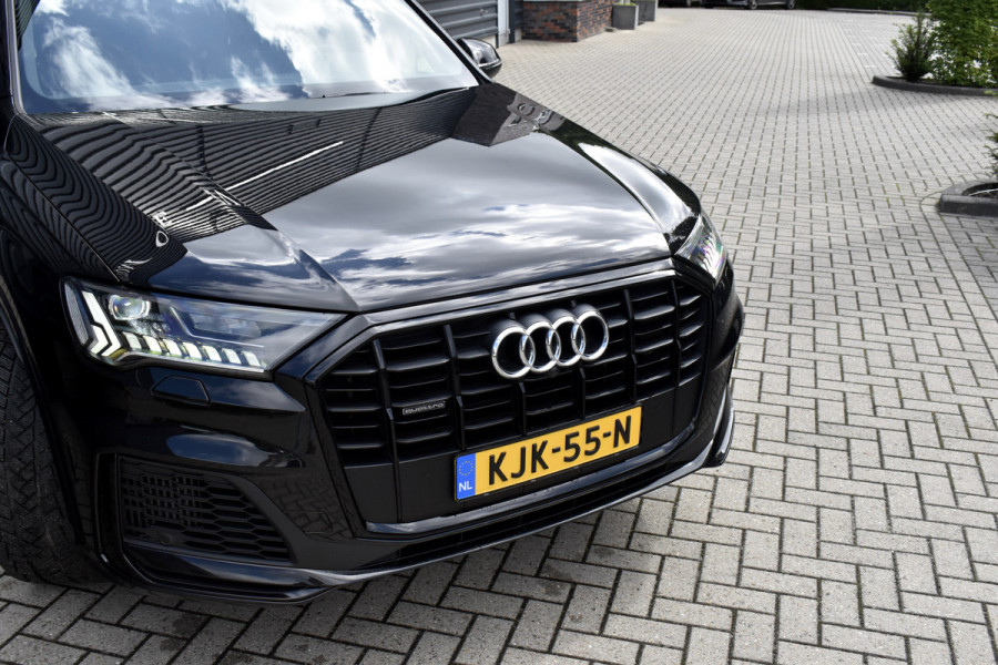 Audi Q7 60 TFSI e Quattro 462pk Competition | Panorama | 22'' Wielen | Matrix | Keyless entry | Camera |