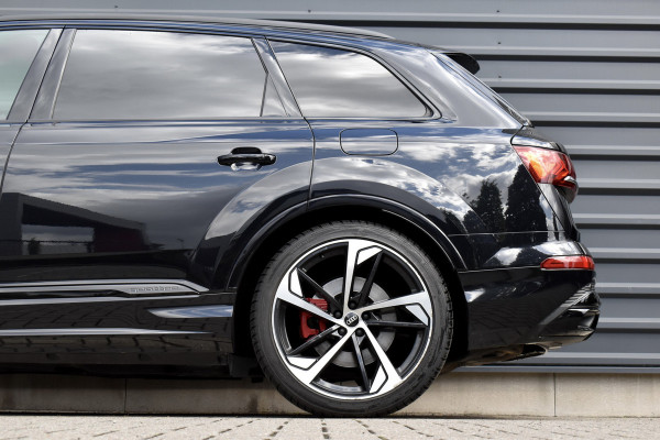 Audi Q7 60 TFSI e Quattro 462pk Competition | Panorama | 22'' Wielen | Matrix | Keyless entry | Camera |