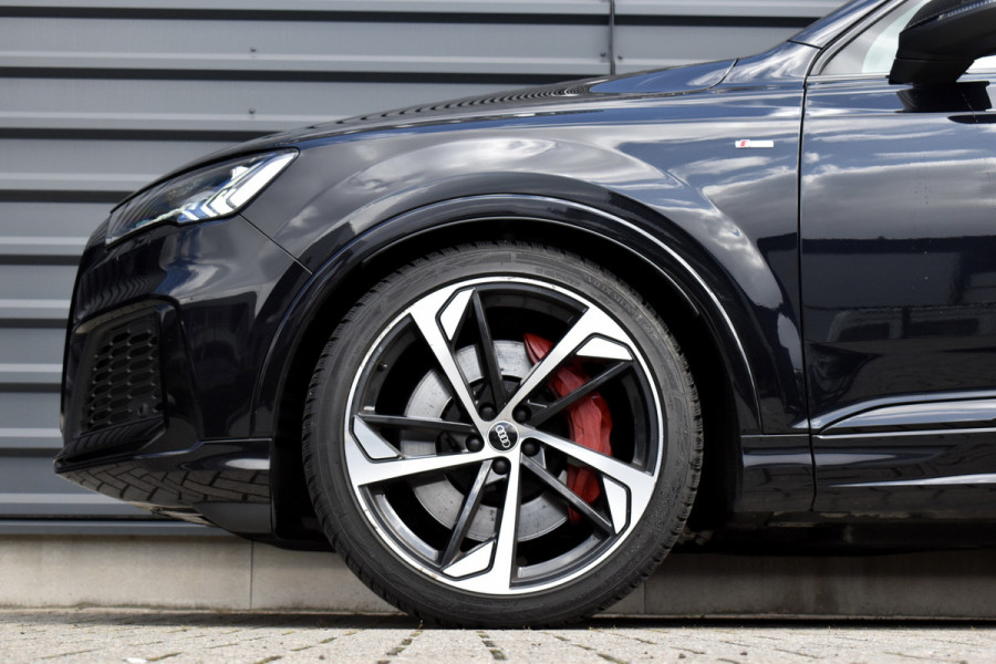 Audi Q7 60 TFSI e Quattro 462pk Competition | Panorama | 22'' Wielen | Matrix | Keyless entry | Camera |