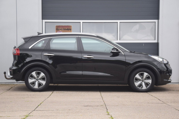 Kia Niro 1.6 GDi Hybrid DynamicLine + TREKHAAK