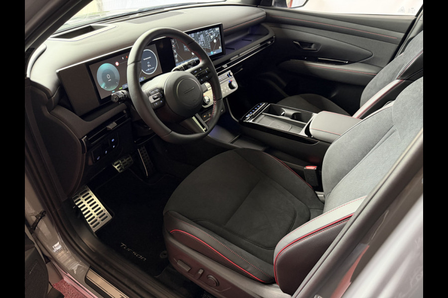 Hyundai Tucson ONGEBRUIKTE AUTO 1.6 T-GDI PHEV N-LINE CAMERA ELEK.KLEP ELEK.STOEL/GEHEUG.VERW/GEKOELD SUBWFR 19''LMV ZWARTE HEMEL STUURVERW. PLUG IN HYBRIDE