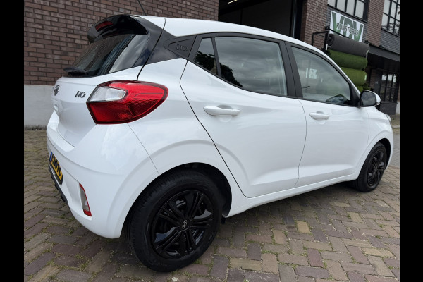 Hyundai i10 1.0 Comfort / Apple CarPlay-Android / Navigatie + Camera / Cruisie Control / 1e Eigenaar / NED-Hyundai