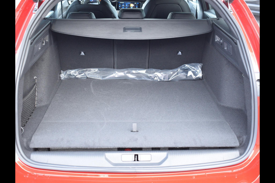 Peugeot 308 SW 1.6 Plug-in Hybrid 195 GT ALCANTARA EXECUTIVE | 360 CAMERA MET SENSOREN | NAVI & CARPLAY | E.C.C. |