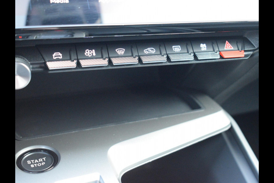 Peugeot 308 SW 1.6 Plug-in Hybrid 195 GT ALCANTARA EXECUTIVE | 360 CAMERA MET SENSOREN | NAVI & CARPLAY | E.C.C. |