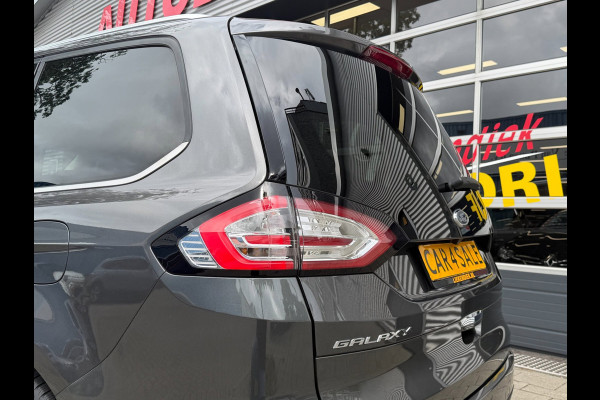 Ford Galaxy 1.5 EcoBoost Titanium - 7 Personen - Navigatie I Airco I LED I PDC & Camera I Veiligheid Pakket I Dealer onderhouden