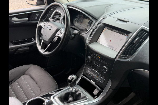 Ford Galaxy 1.5 EcoBoost Titanium - 7 Personen - Navigatie I Airco I LED I PDC & Camera I Veiligheid Pakket I Dealer onderhouden