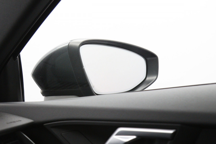 Audi A3 Sportback 40 TFSI e S-Line edition Competition, Panoramadak, Adap. Cruise Control, Camera