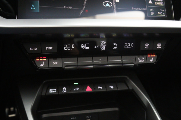 Audi A3 Sportback 40 TFSI e S-Line edition Competition, Panoramadak, Adap. Cruise Control, Camera