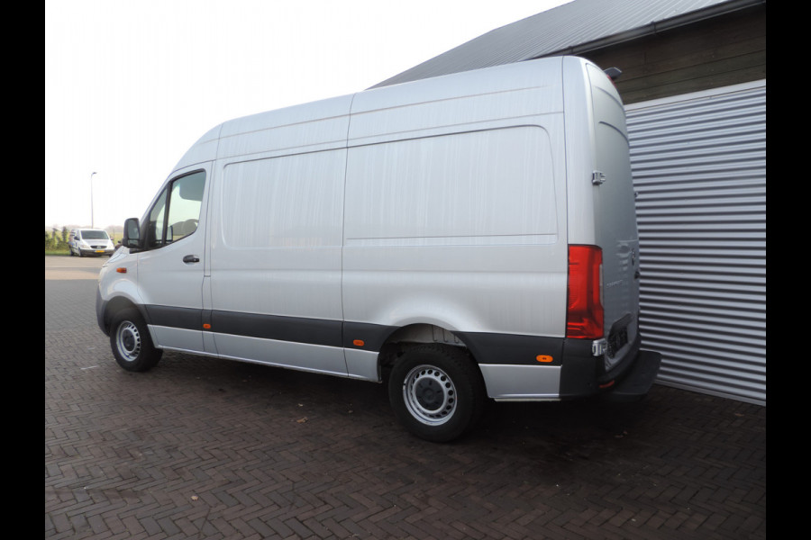 Mercedes-Benz Sprinter 317 1.9 CDI L2H2 lage km