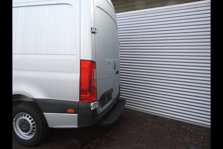 Mercedes-Benz Sprinter 317 1.9 CDI L2H2 lage km