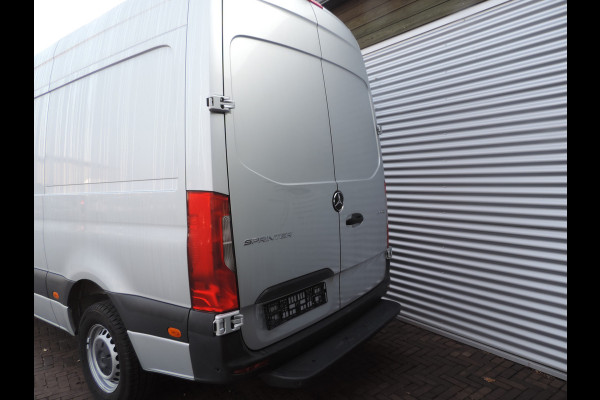 Mercedes-Benz Sprinter 317 1.9 CDI L2H2 lage km