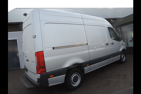 Mercedes-Benz Sprinter 317 1.9 CDI L2H2 lage km