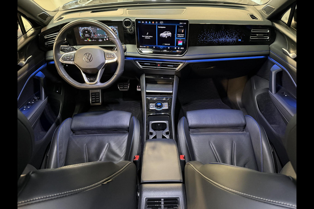 Volkswagen Tiguan 1.5 eHybrid R-Line Black Style 272pk 20"/VOL Leder + memory/Trekhaak/Harman Kardon/Stuur + stoelverwarming + koeling/Matrix LED/Dodehoek/Head-up