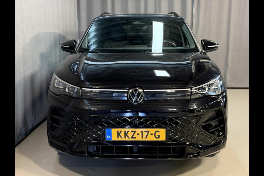 Volkswagen Tiguan 1.5 eHybrid R-Line Black Style 272pk 20"/VOL Leder + memory/Trekhaak/Harman Kardon/Stuur + stoelverwarming + koeling/Matrix LED/Dodehoek/Head-up