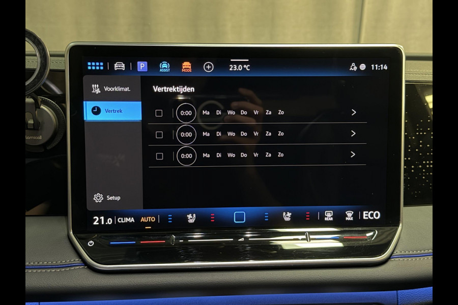 Volkswagen Tiguan 1.5 eHybrid R-Line Black Style 272pk 20"/VOL Leder + memory/Trekhaak/Harman Kardon/Stuur + stoelverwarming + koeling/Matrix LED/Dodehoek/Head-up
