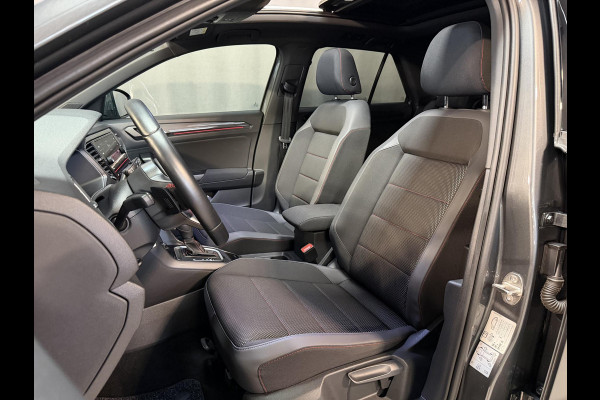 Volkswagen T-Roc 1.5 TSI Sport Business R 19"/Panoramadak/Trekhaak/Dodehoek/Camera/Adaptieve cruise/Apple Carplay & Android Auto/Camera/PDC v+a