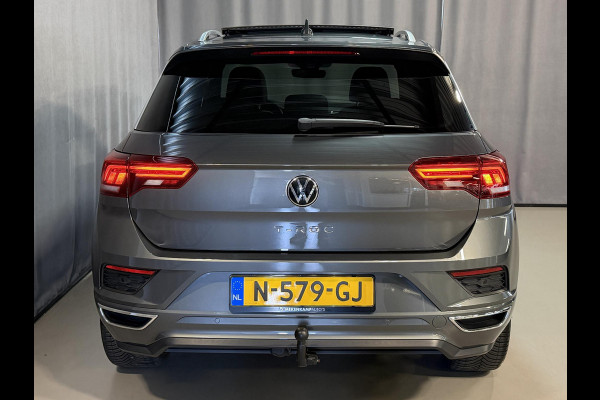 Volkswagen T-Roc 1.5 TSI Sport Business R 19"/Panoramadak/Trekhaak/Dodehoek/Camera/Adaptieve cruise/Apple Carplay & Android Auto/Camera/PDC v+a