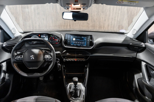 Peugeot 2008 1.2 PureTech Active NAVI PDC