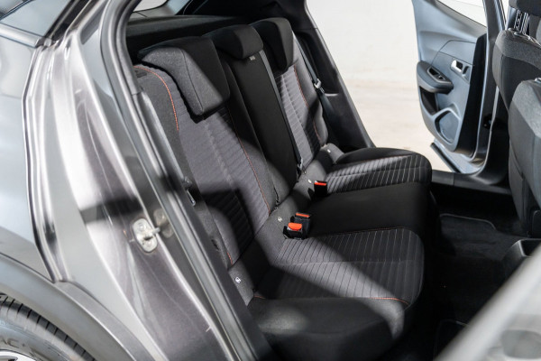 Peugeot 2008 1.2 PureTech Active NAVI PDC