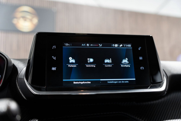Peugeot 2008 1.2 PureTech Active NAVI PDC