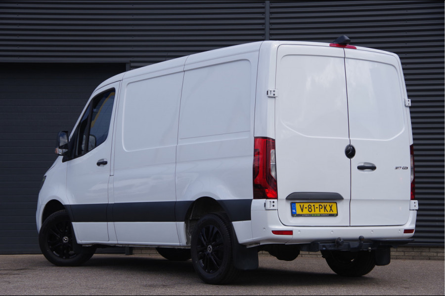 Mercedes-Benz Sprinter 317 1.9 CDI L1H1 RWD AUT. LED, TREKHAAK, LEDER, 360 CAMERA, STANDKACHEL, STOELVERWARMING, LEDER STUUR, CRUISE